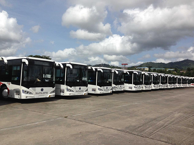 申龍商用車：以定制化實(shí)力拓局海外市場，鑄就全球出行新標(biāo)桿